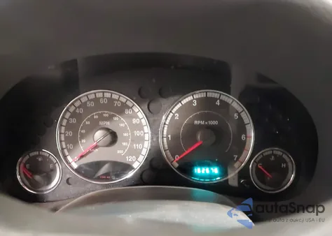 2005 Jeep Liberty Limited Edition from USA, damaged, VIN 1J8GL58KX5W671455